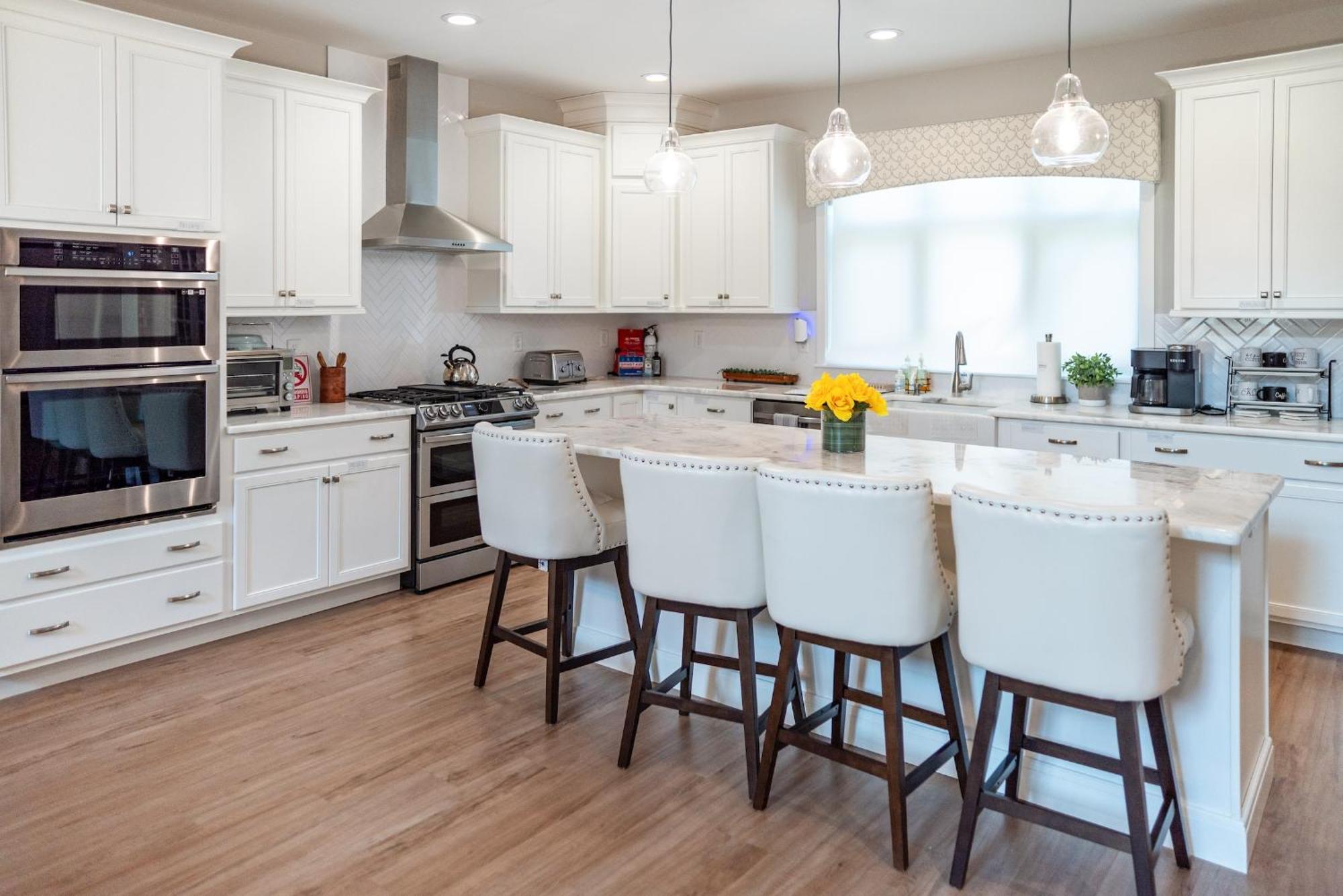 Harmony Getaway 4br Near & *