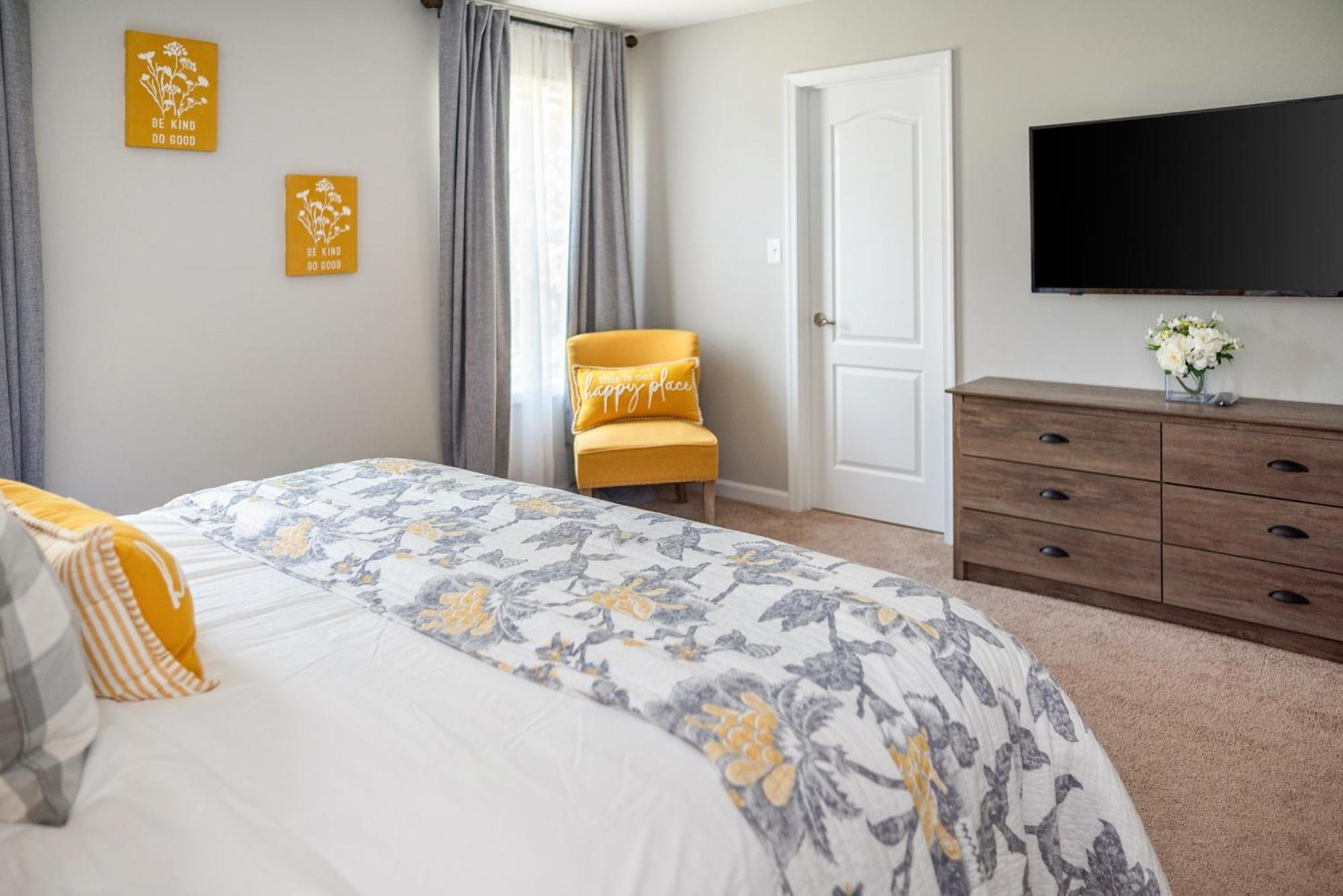 Harmony Getaway 4br Near & Holiday home Lake Harmony